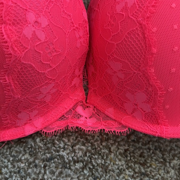 Victorias Secret Dream Angels Push-Up Bra, Hot Pink 36D - Picture 3 of 7
